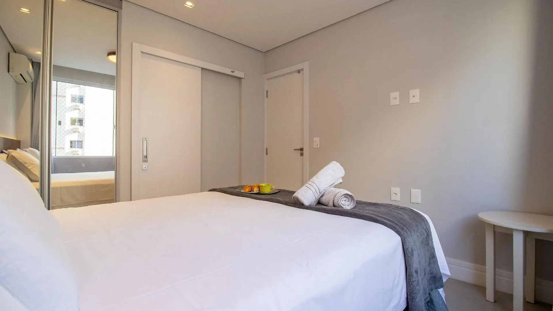 Pos82B - Charmoso, Climatizado, Garagem, Wi-Fi Apartment Balneario Camboriu Brazil