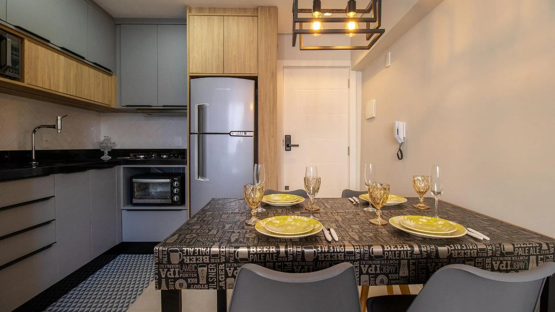 Pos82B - Charmoso, Climatizado, Garagem, Wi-Fi Apartment Balneario Camboriu